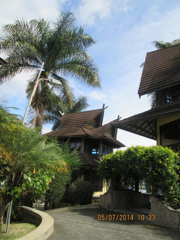 Sapadia Hotel And Cottage Parapat Cameră foto